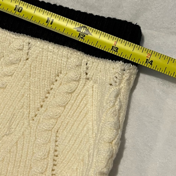 NWTS FABULOUS KNIT SKIRT (S/M) - Picture 9 of 12